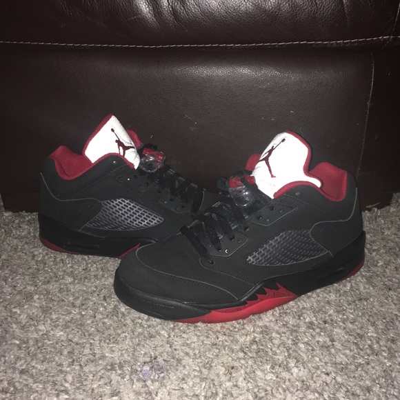 Air Jordan 5 Low Bred